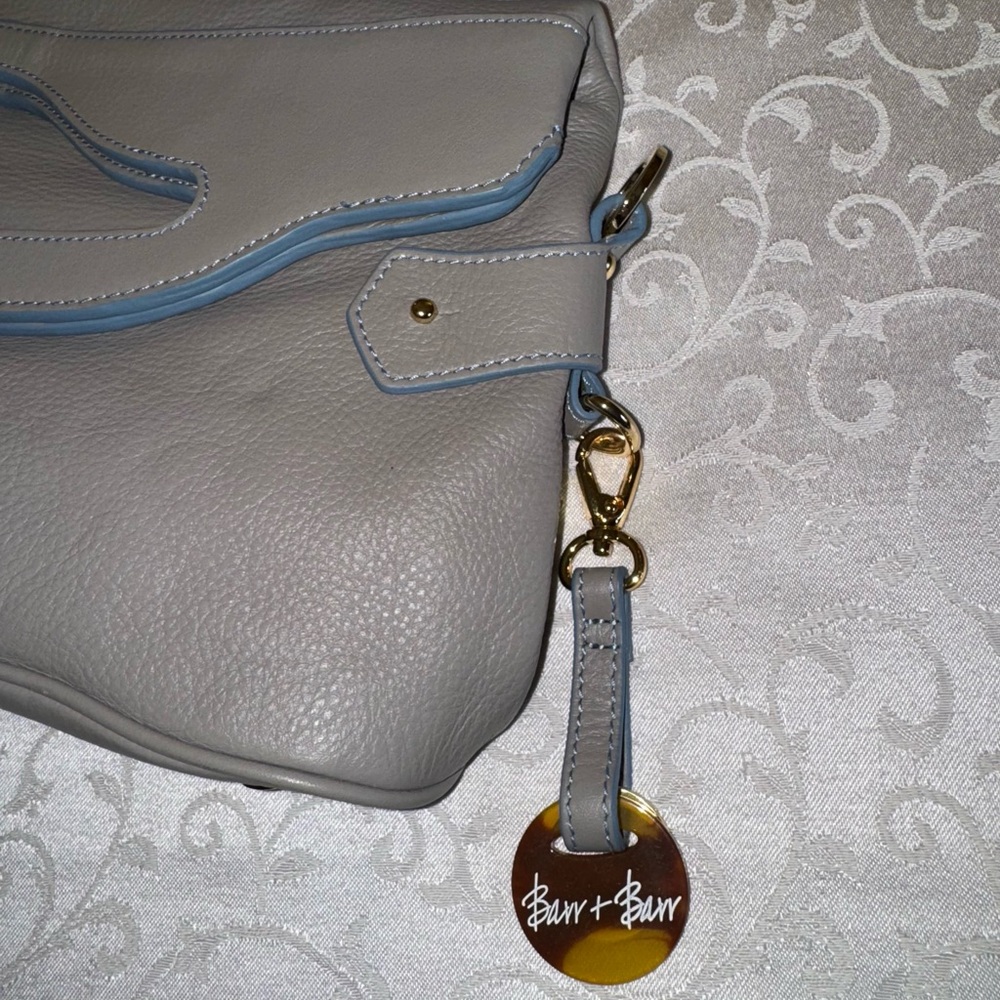 Barr & Barr Gray Leather Fold Over Bag - Picture 5 of 16